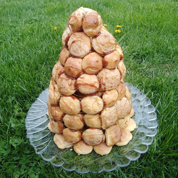 Croquembouche