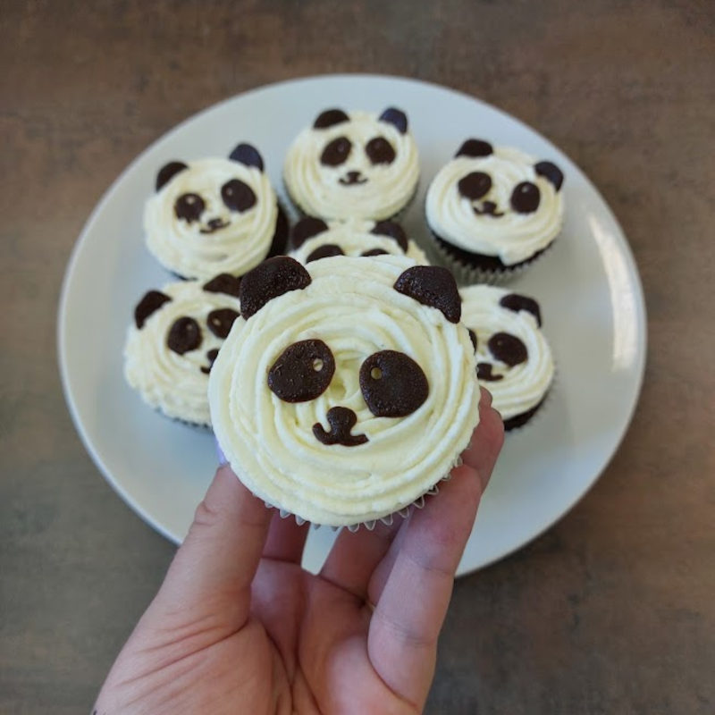 Panda cupcakes - kakaové s krémem z mascarpone
